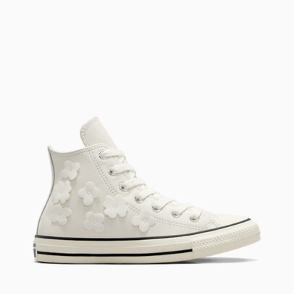 Women’s High top Converse